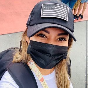 Meet your Posher, Ingrid